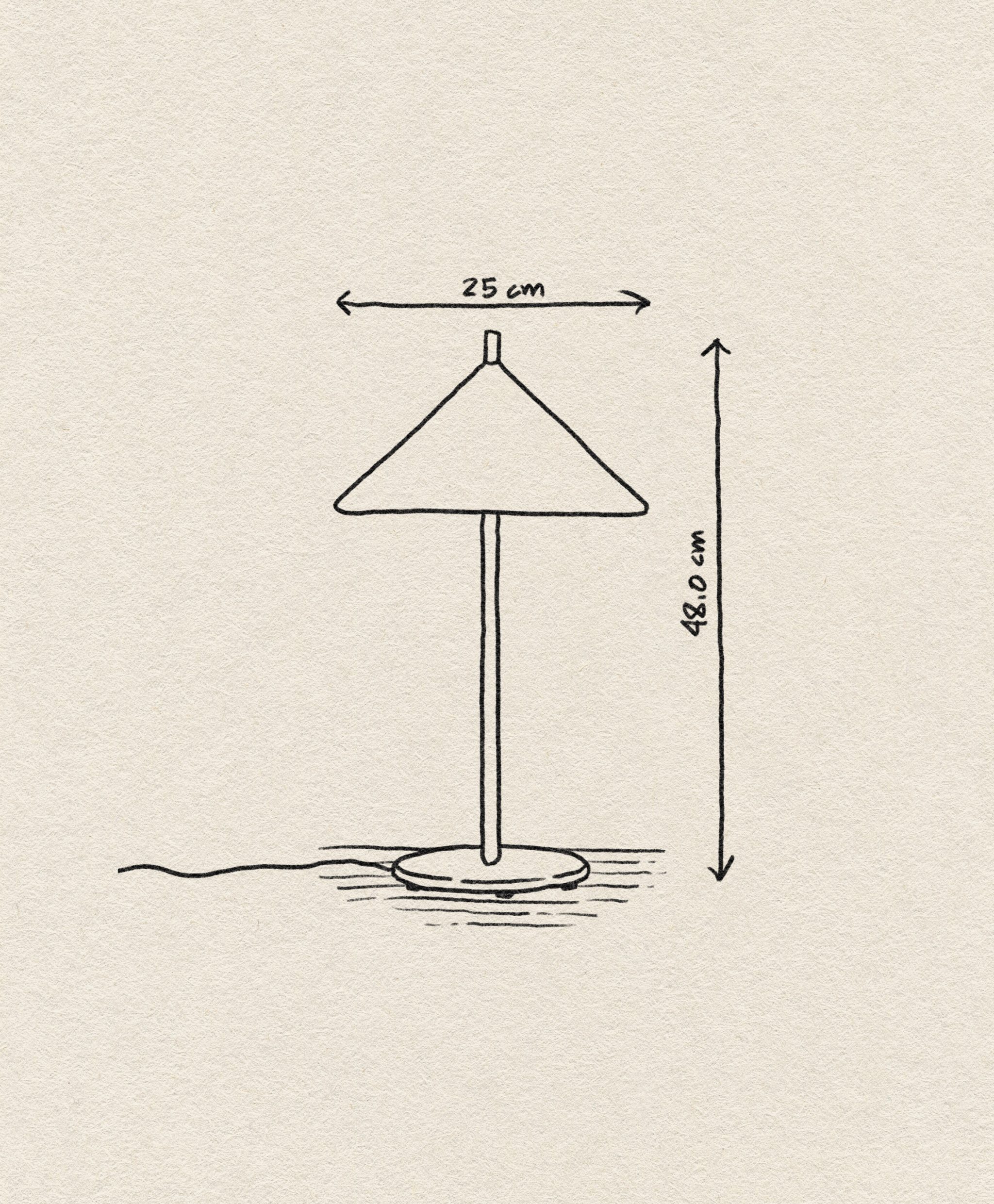 HKliving Metal Triangle Table Lamp M Matt Black 2