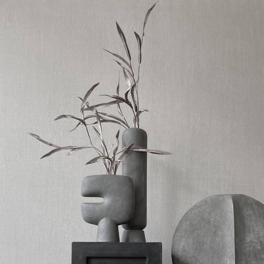 101 Copenhagen Tribal Vase Mini Dark Grey 2