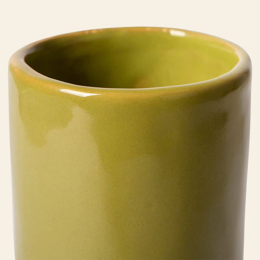 HKliving HK Objects Ceramic Twisted Vase Glossy Olive 3