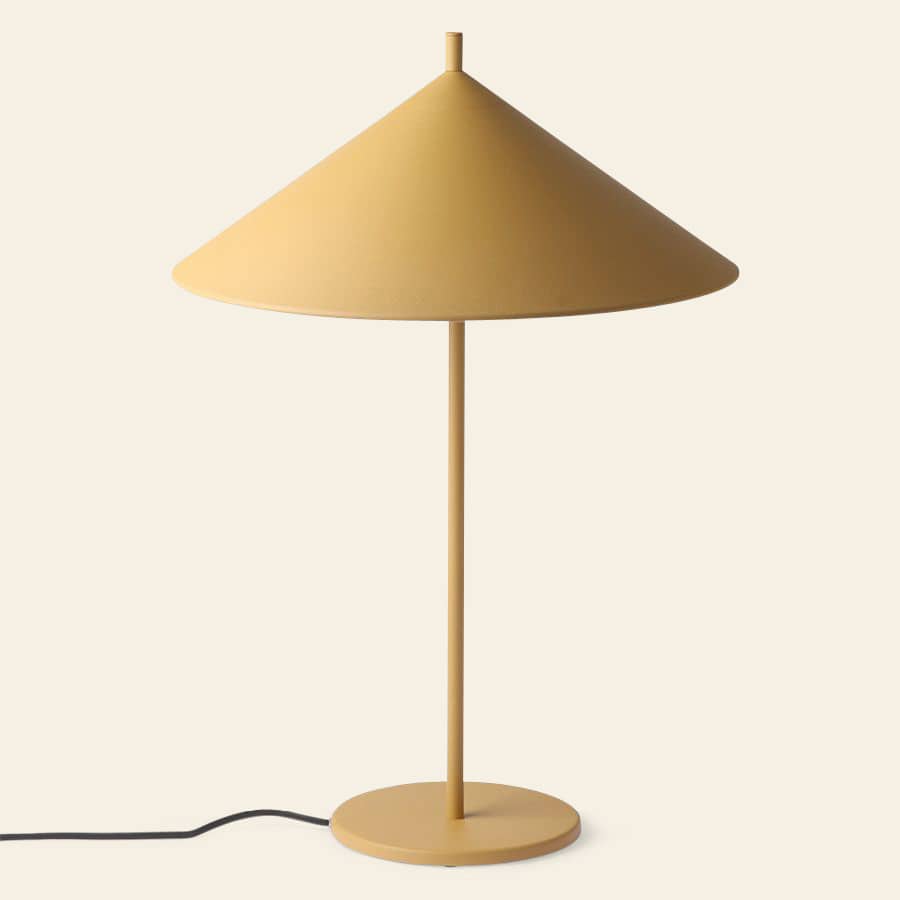 hk living triangle table lamp