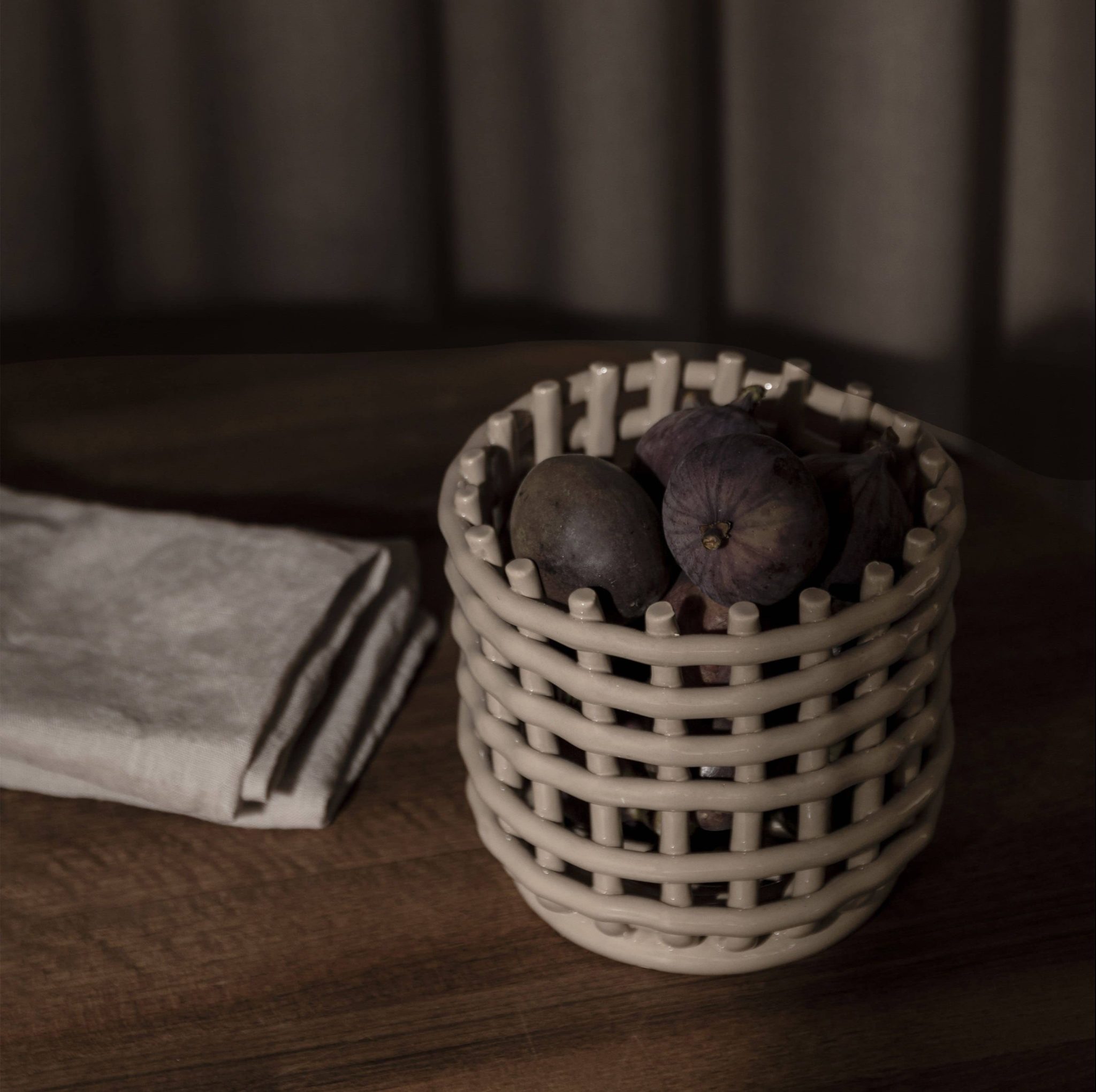 ferm Living Ceramic Basket Small Cashmere 2