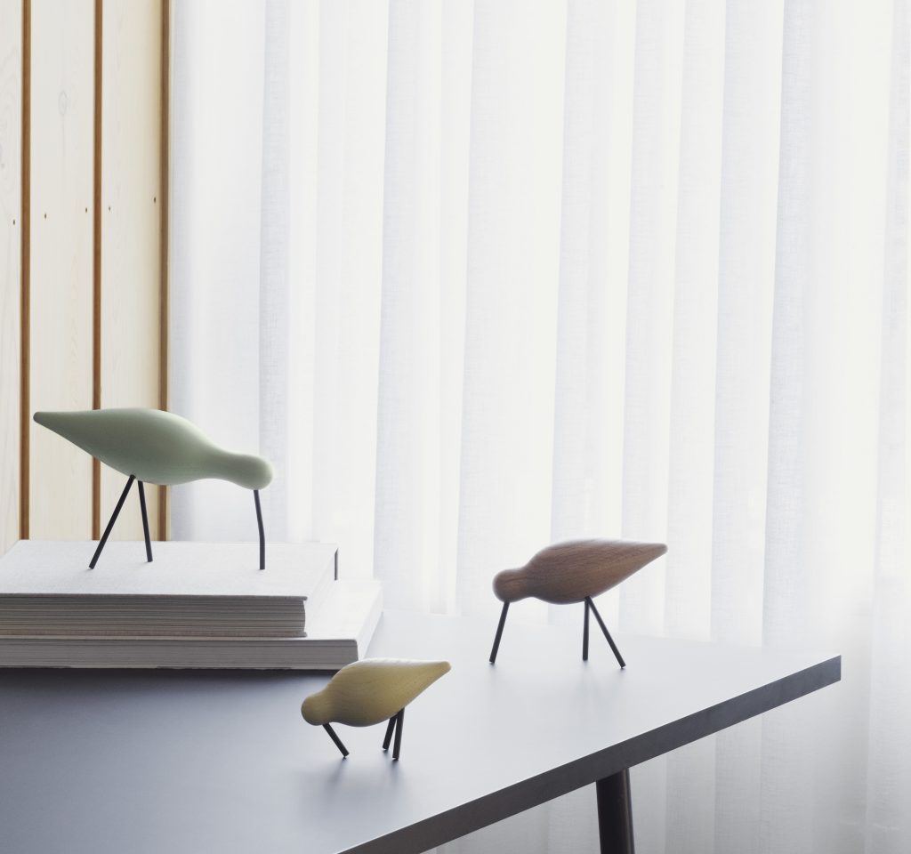 Normann Copenhagen Shorebird Medium Oak Black 5