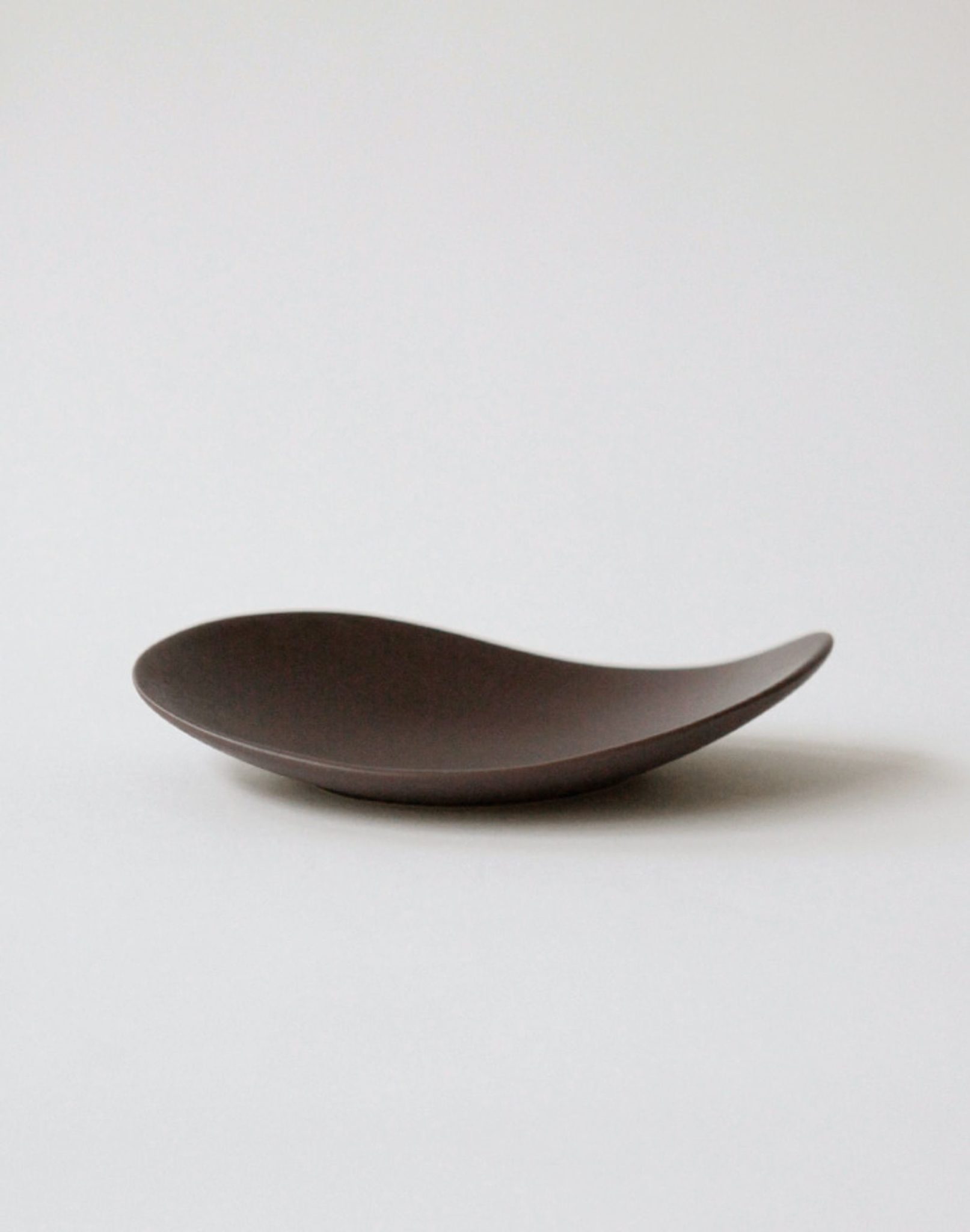NR Ceramics HIN Pebble Plate S Brown 5