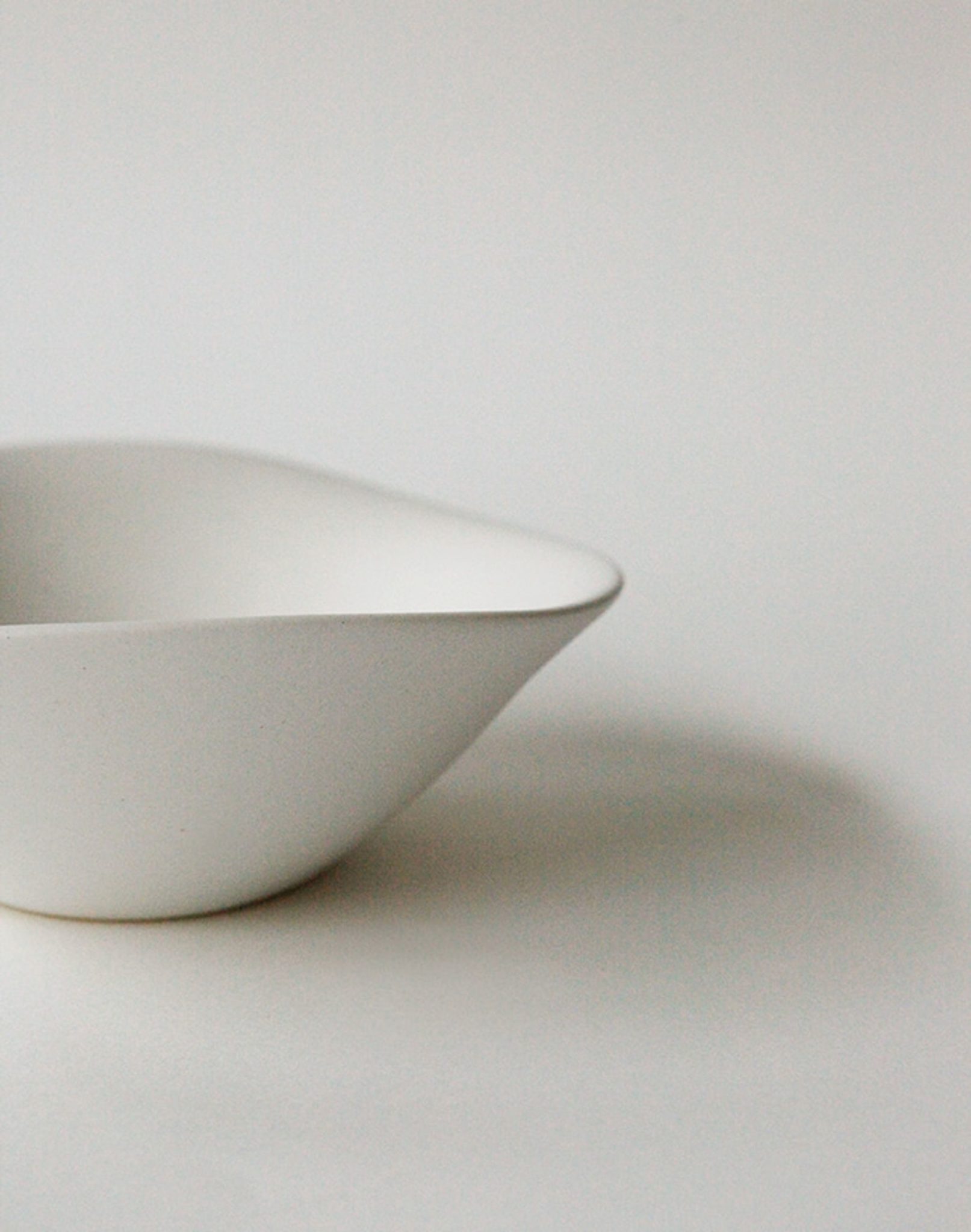 NR Ceramics HIN Soup Bowl Stone White 3