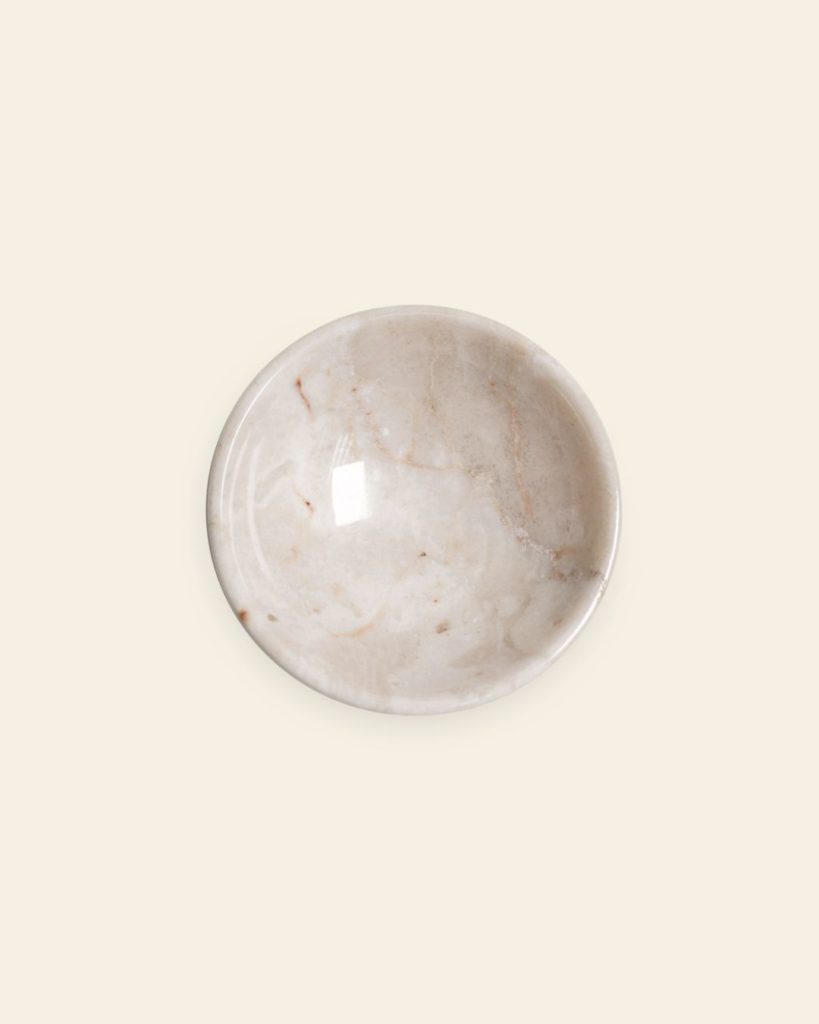 stillgoods Luna Dish Cream Marble 1