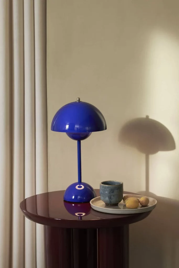 Tradition Flowerpot VP9 Portable Table Lamp Cobalt Blue 4