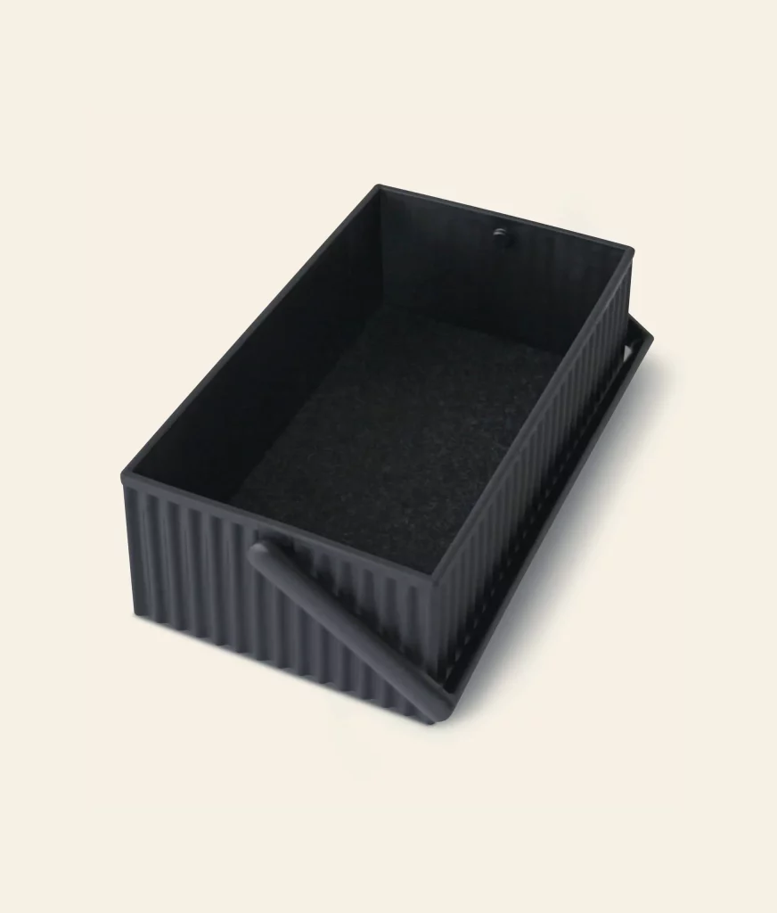 Hachiman Omnioffre Stackable Storage Box S Black 1