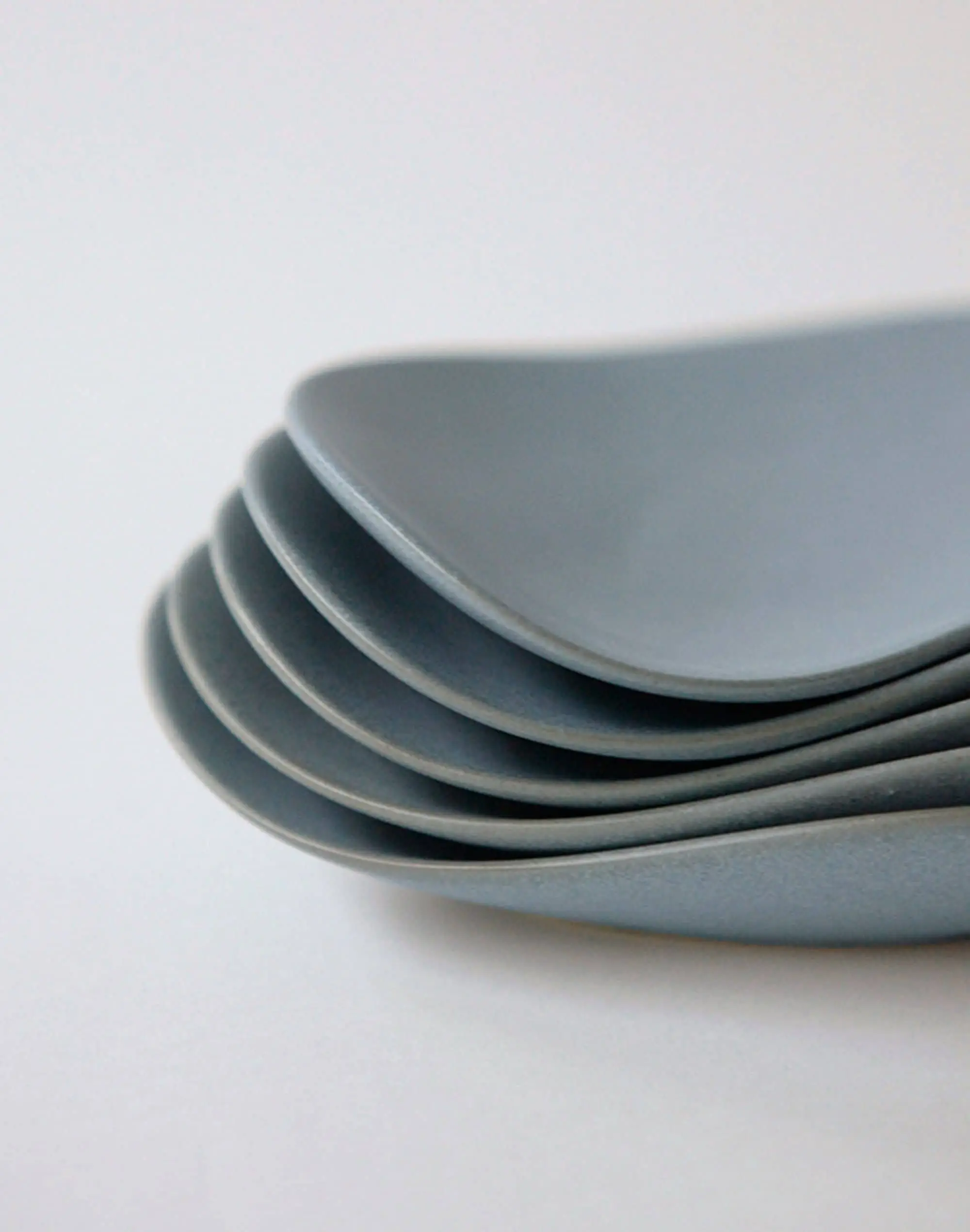 NR Ceramics HIN Pebble Plate S Stone Blue 7