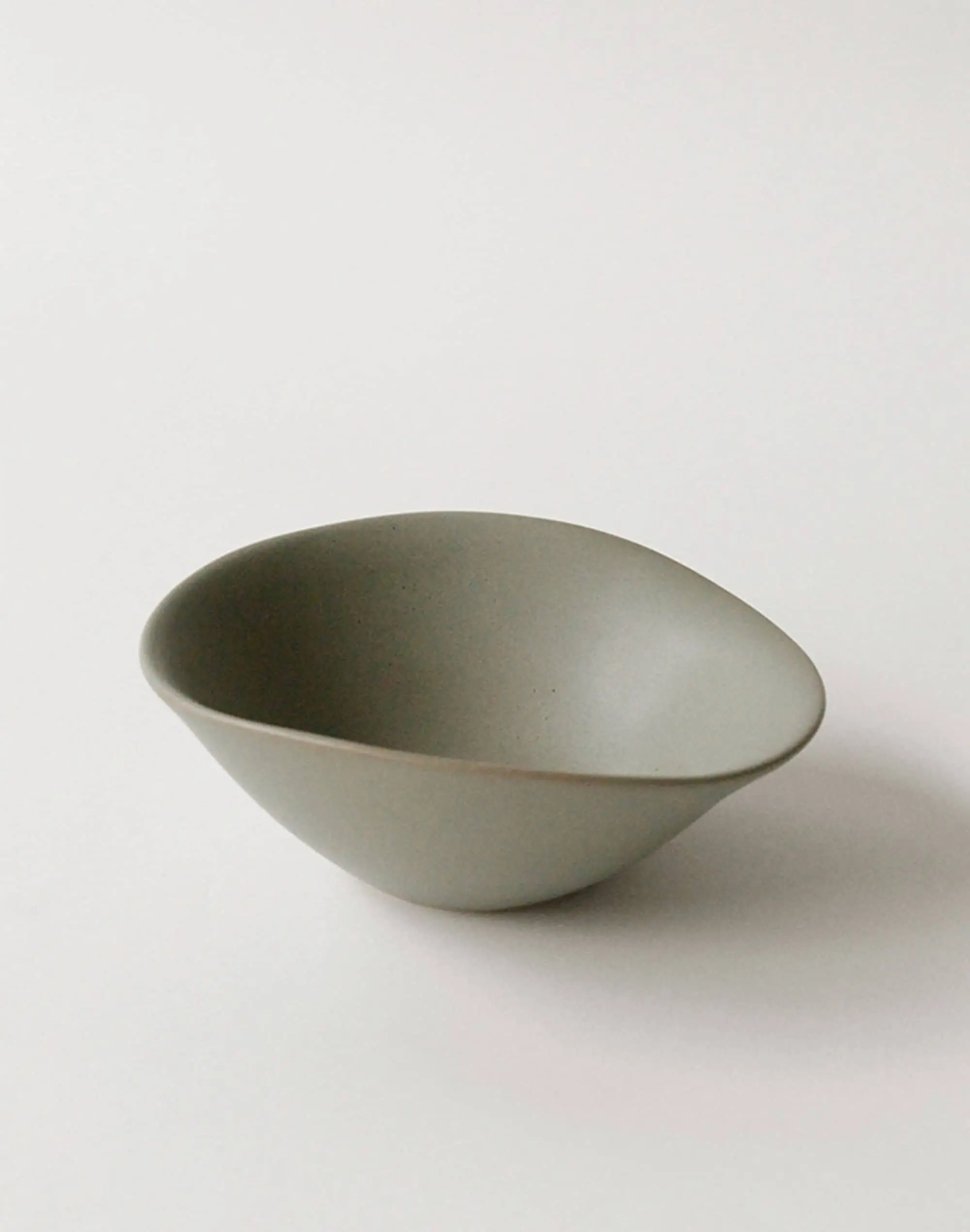 NR Ceramics HIN Soup Bowl Khaki Green 5