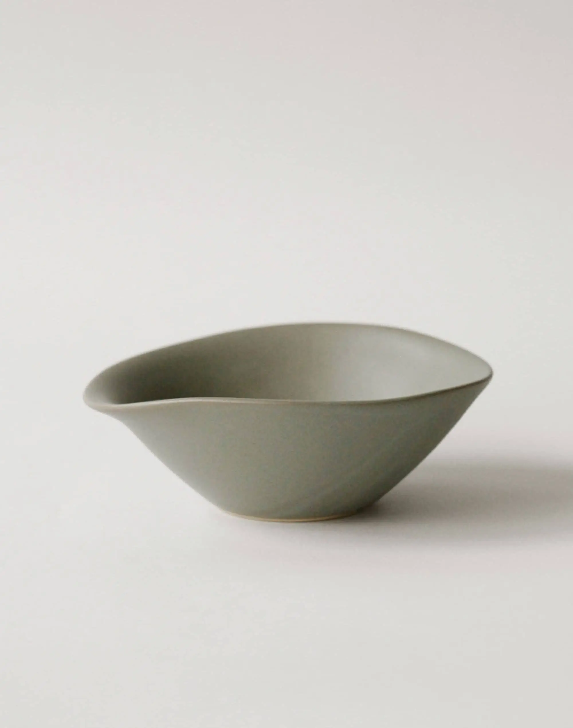 NR Ceramics HIN Soup Bowl Khaki Green 6