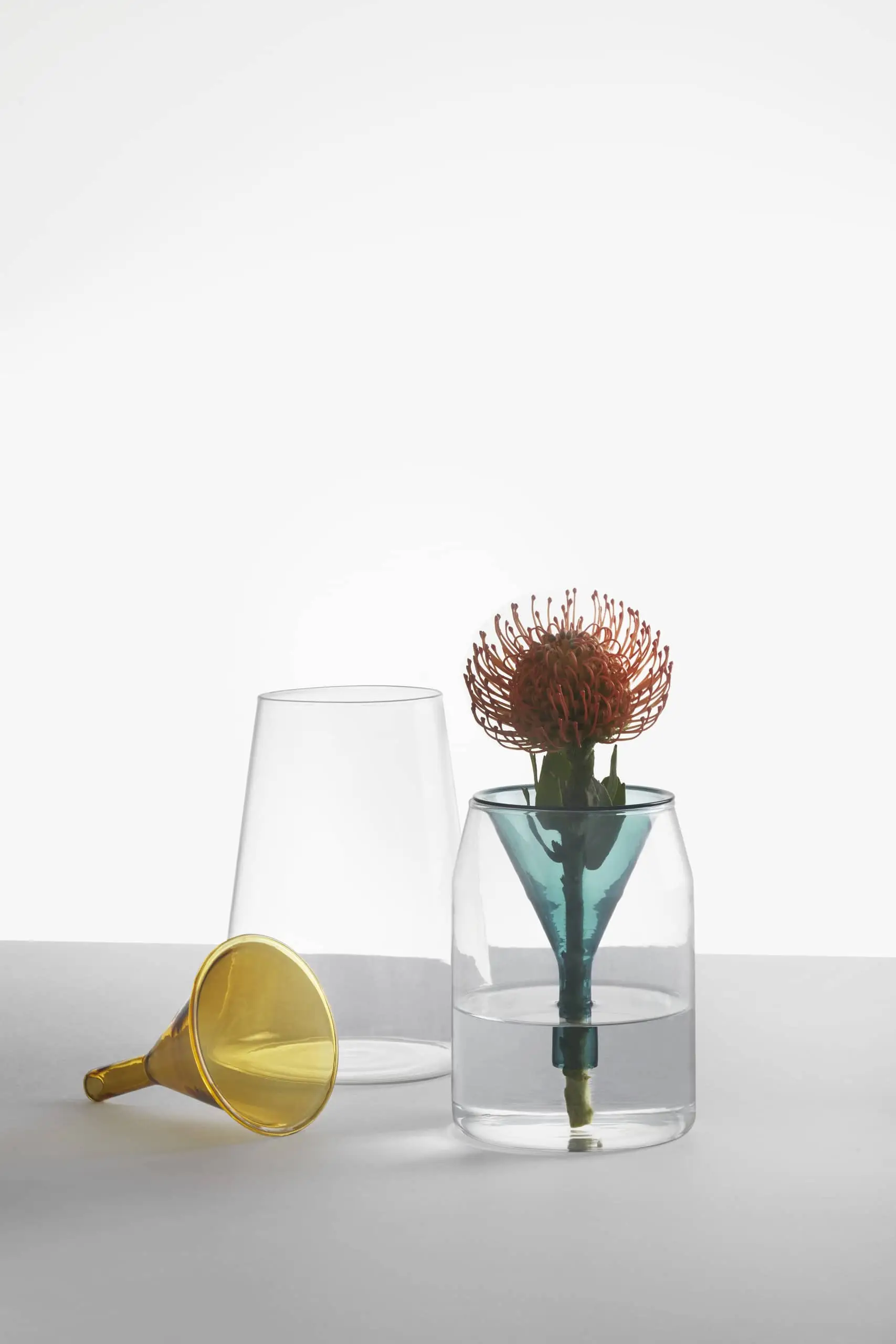 Ichendorf Milano Kado Single Flower Vase 20cm Amber 2