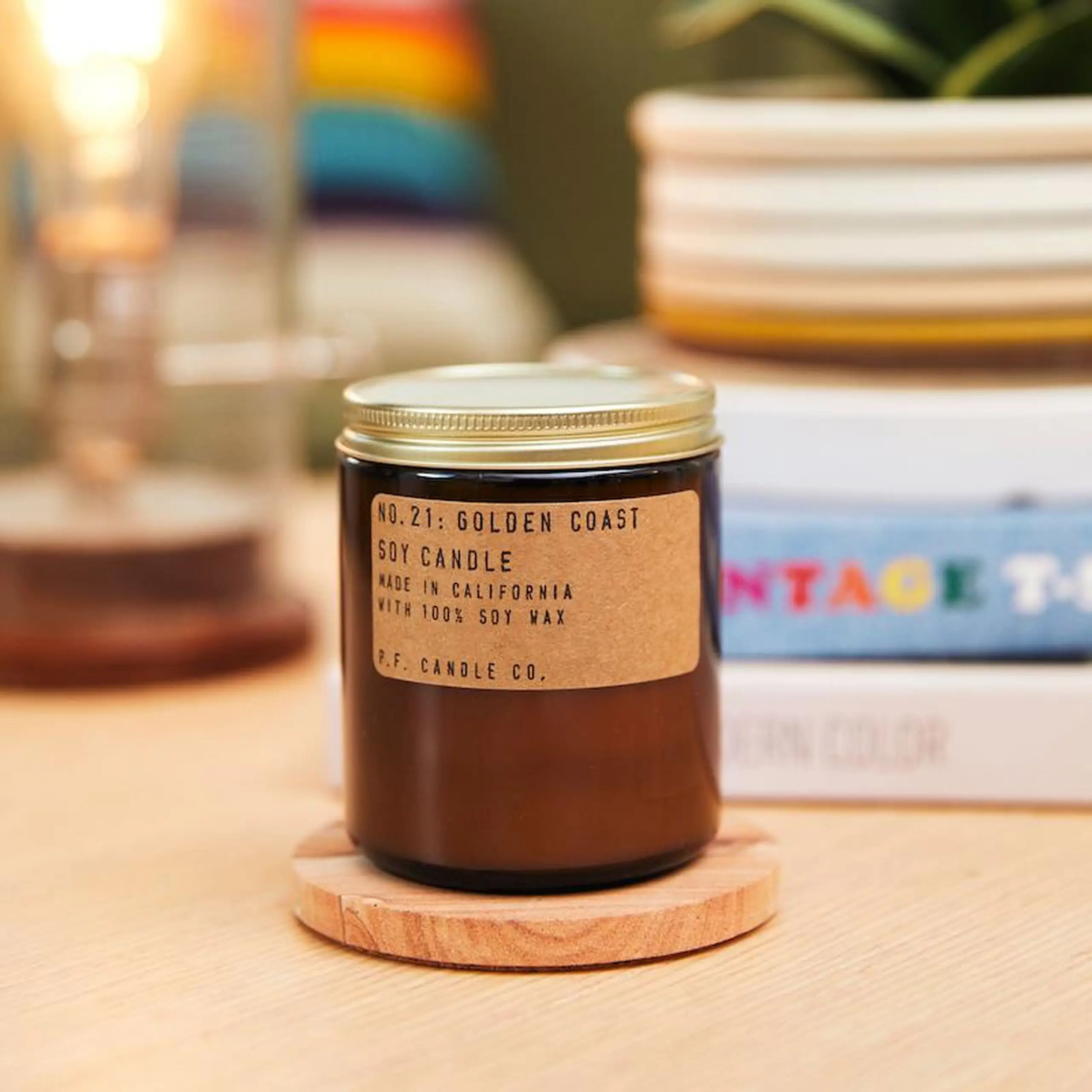 PF Candle Co No 21 Golden Coast 72 oz Soy Candle 2