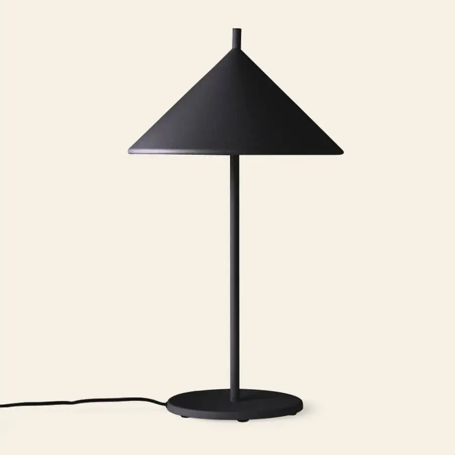 HKliving Metal Triangle Table Lamp M Matt Black 1